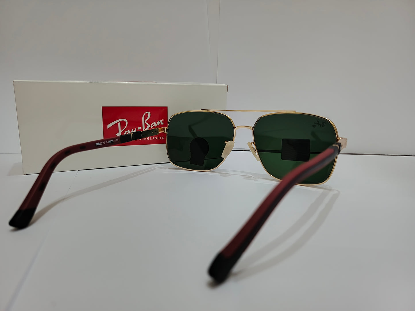 Ray-Ban Classic Aviator G-15(Golden) Lens Sunglasses – Timeless American Style 🇺🇸