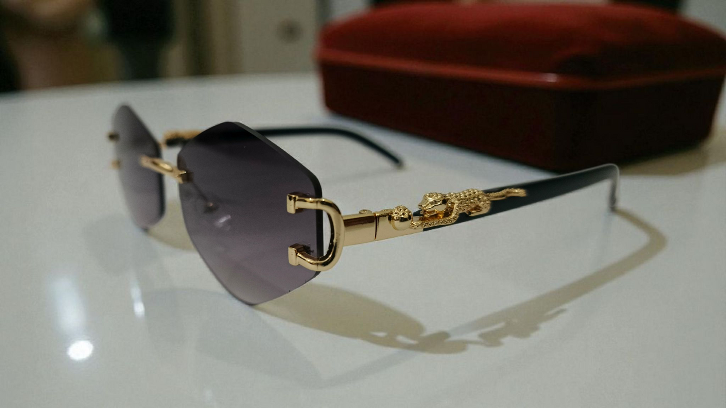 Stealth Luxe | Golden-Accent Diamond Cut Smoke gray Shades