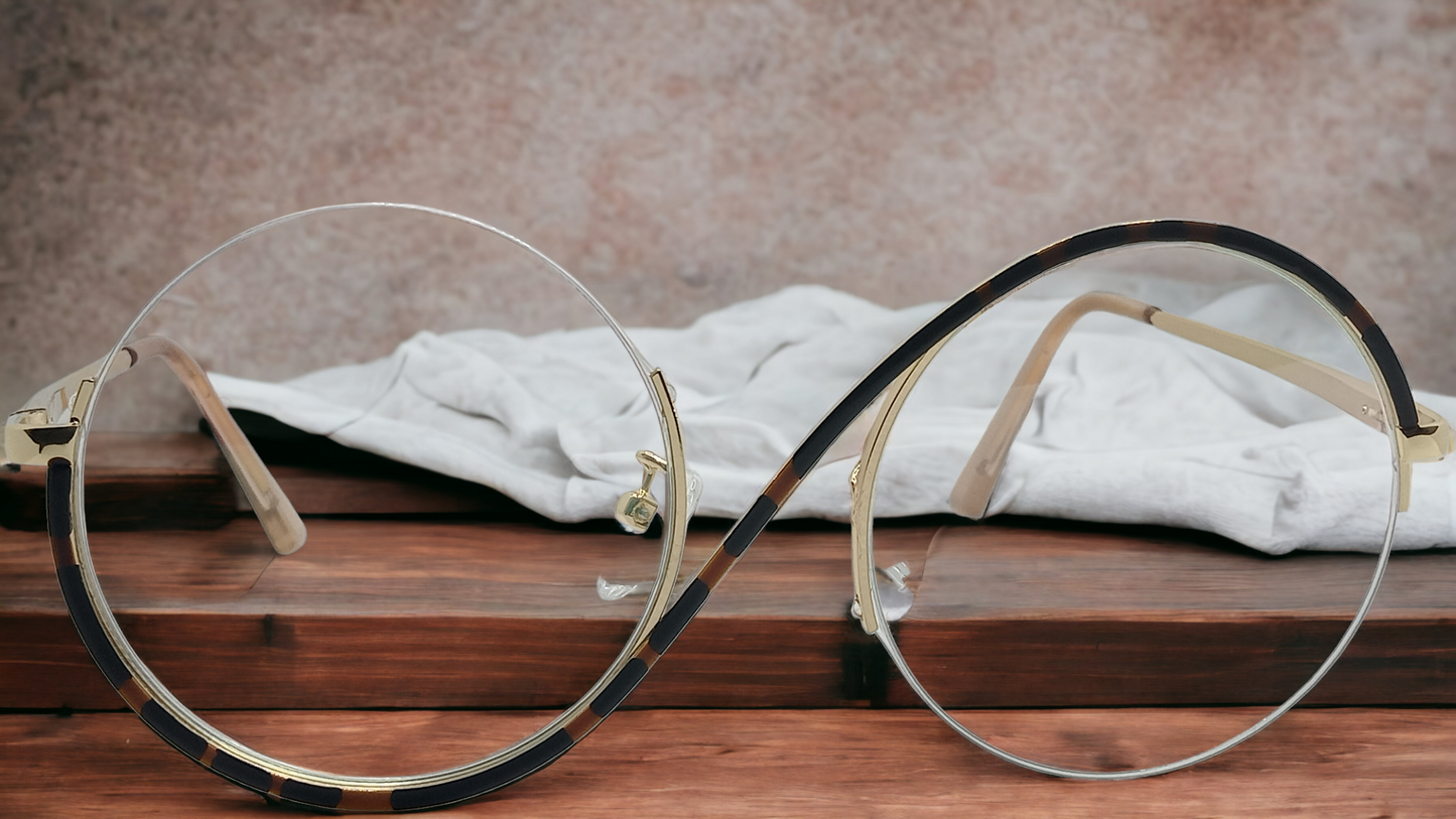 Vintage Roundabout Style Glasses