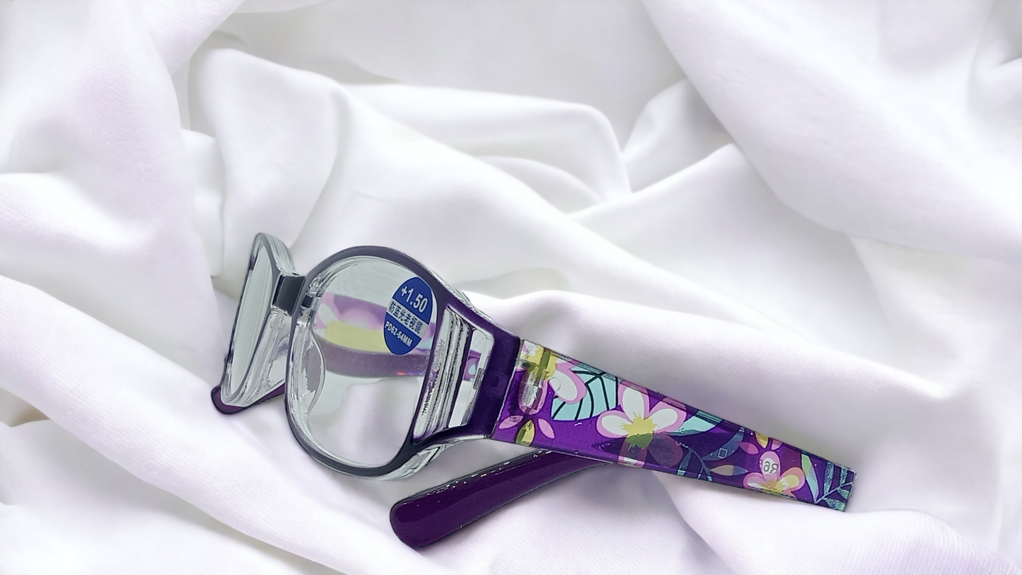 Female:Beautiful and stylish folding reading presbyopia eye sight glasses.