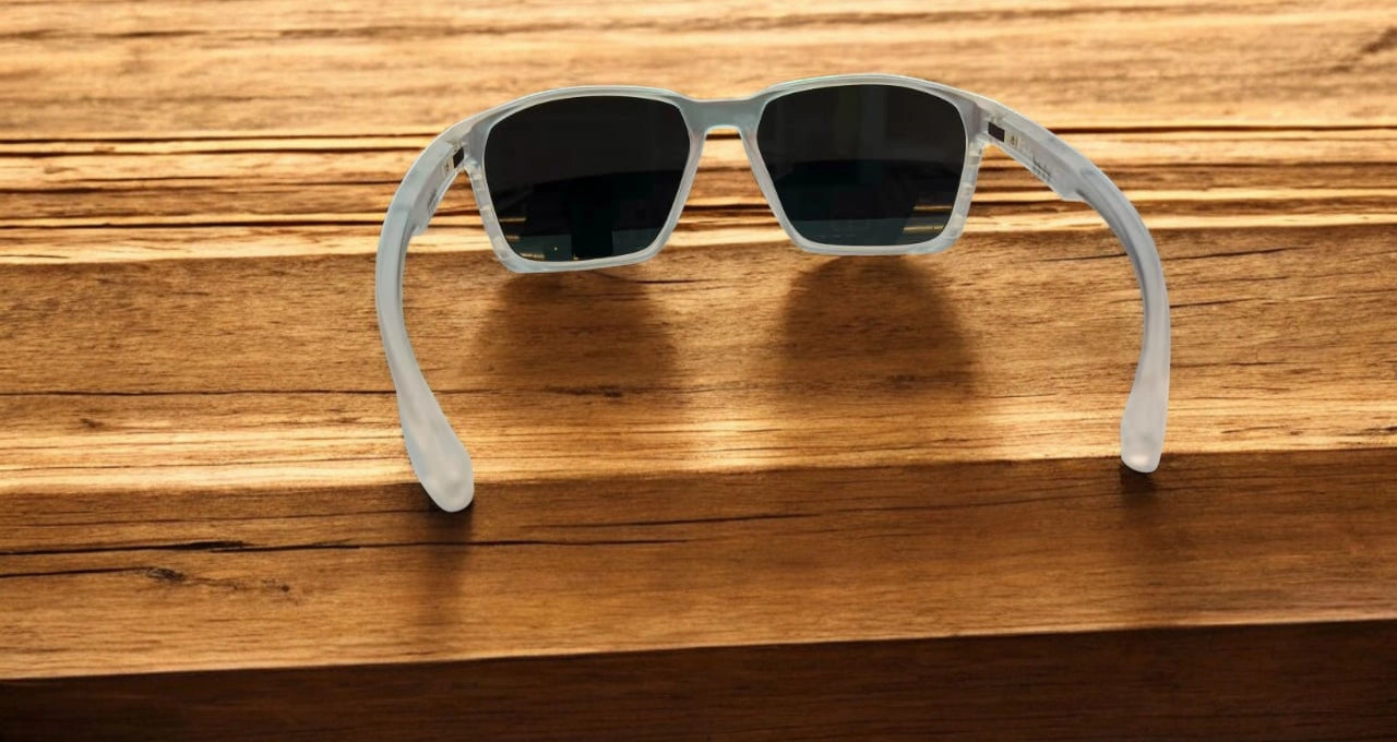 Ice Vision: Sleek & Stylish UV Protection