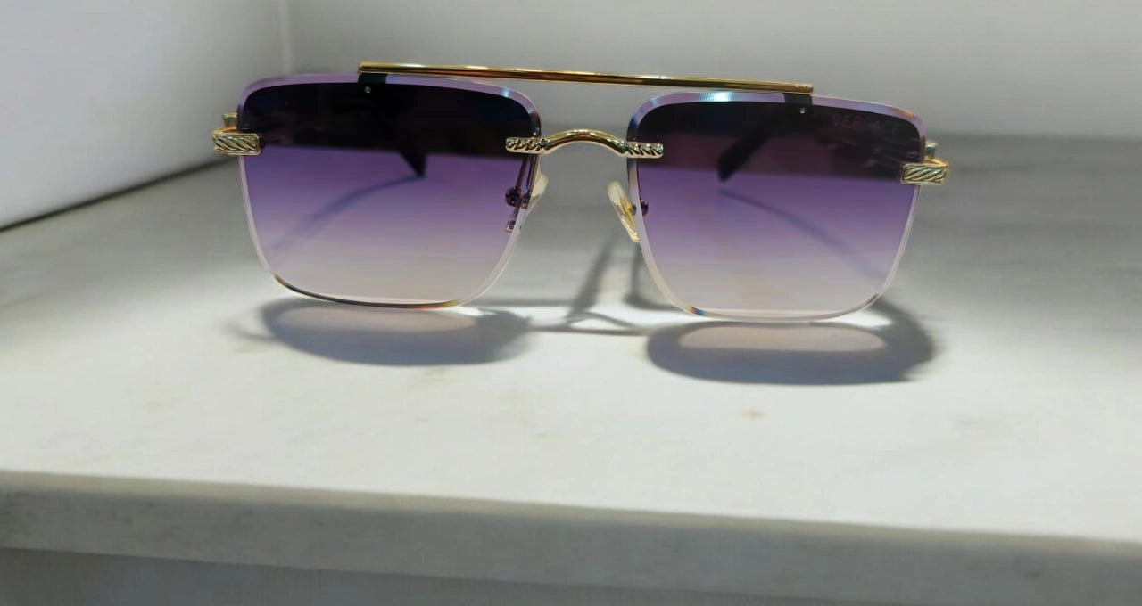 Versace Luxe: Designer Golden-Bar Shades