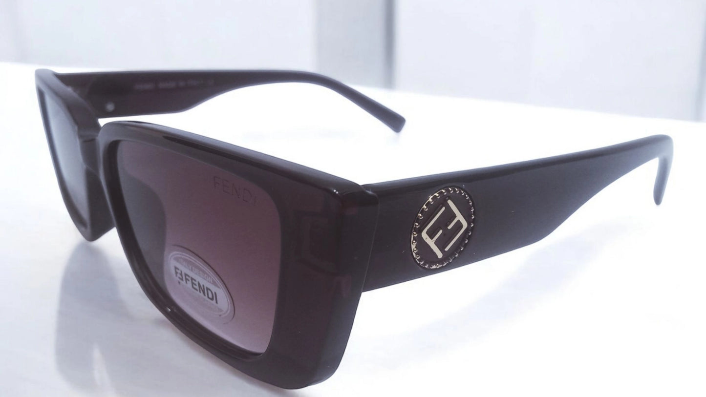 Luxury Fendi Cat-Eye Sunglasses – Black Edition