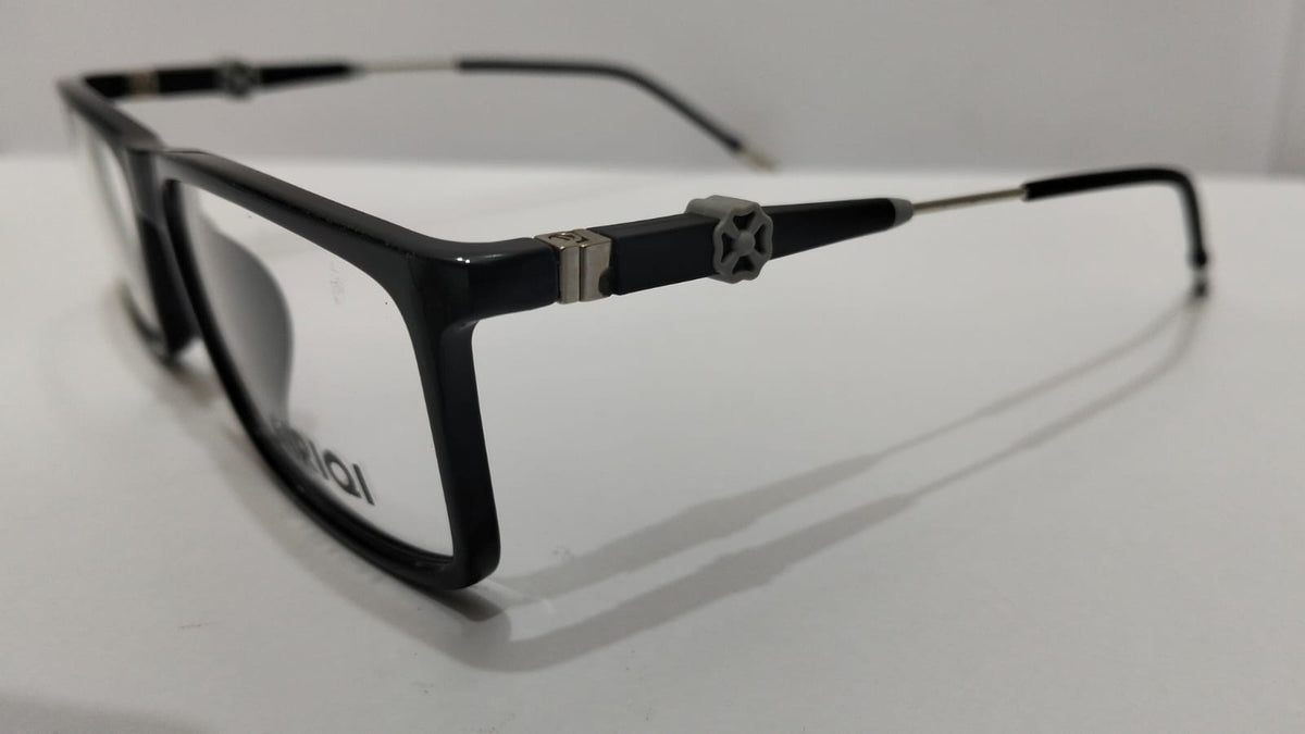 Angled side view showing AIRIQI frame temples with metal accents