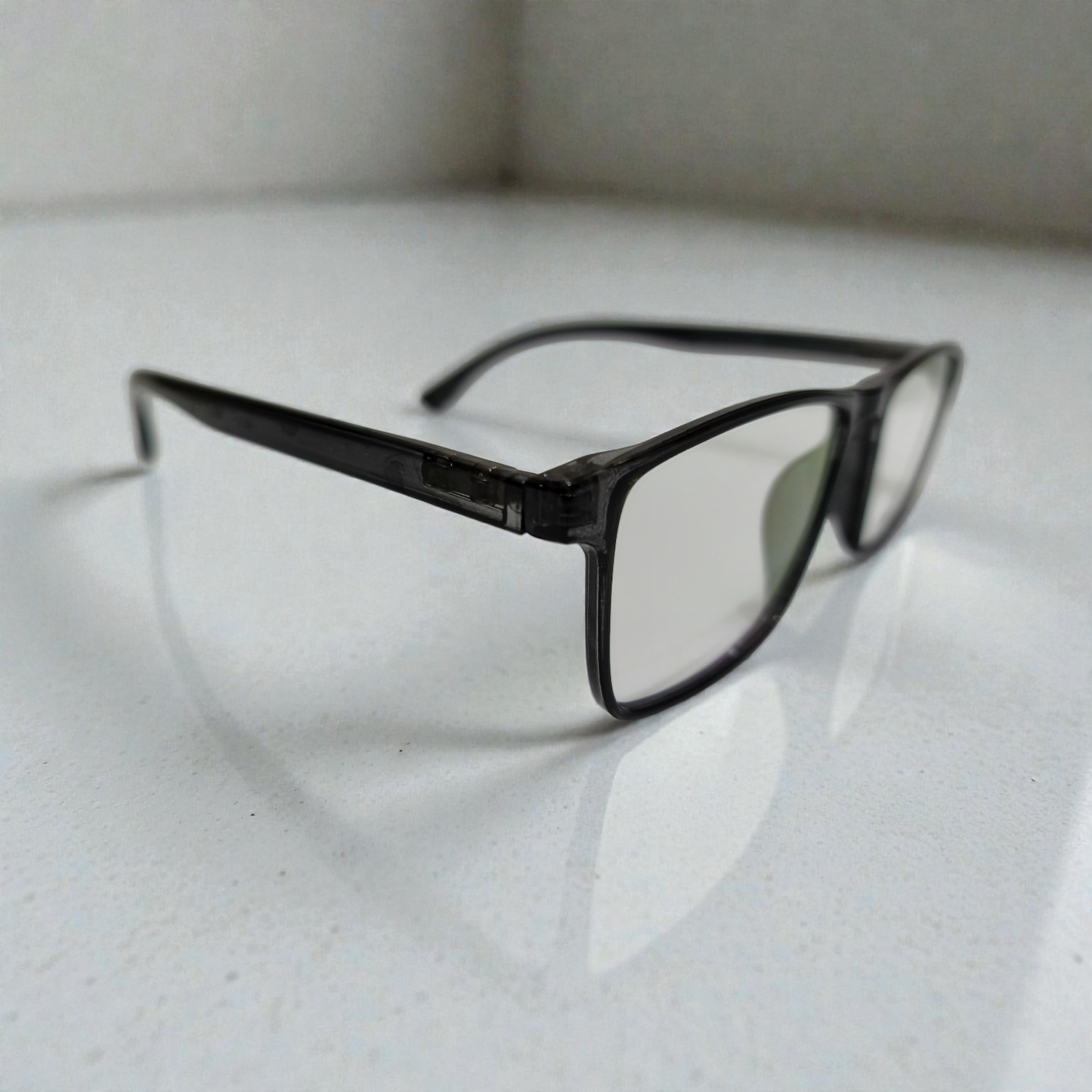 Moon Star "Eclipse" Unisex Rectangular Frames : Sleek Carbon Grey