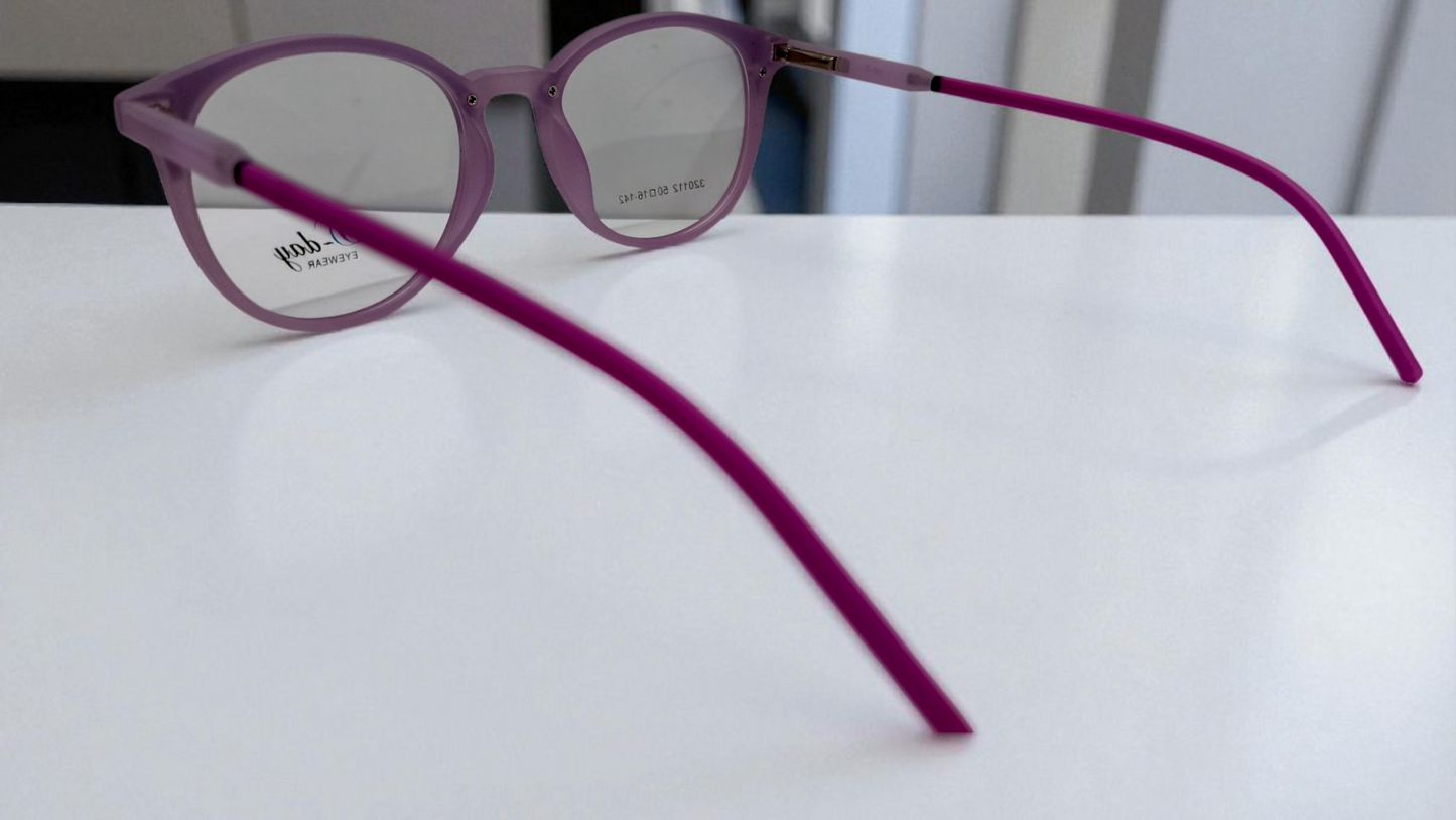 Ladies Elevate Your Look with the D-Day 'Chic Lilac' Frame