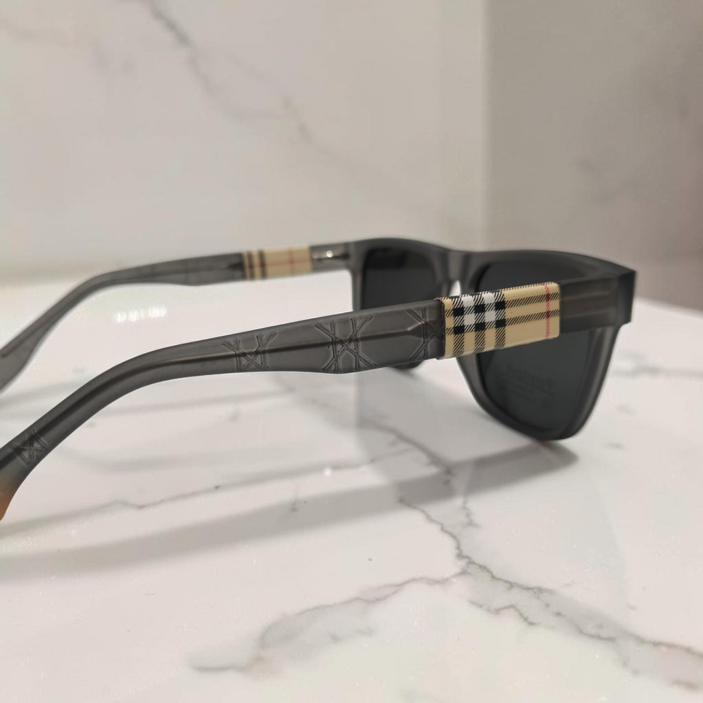Inspiration of Burberry Matt Gray Square Sunglasses – Polarized UV400 Protection.