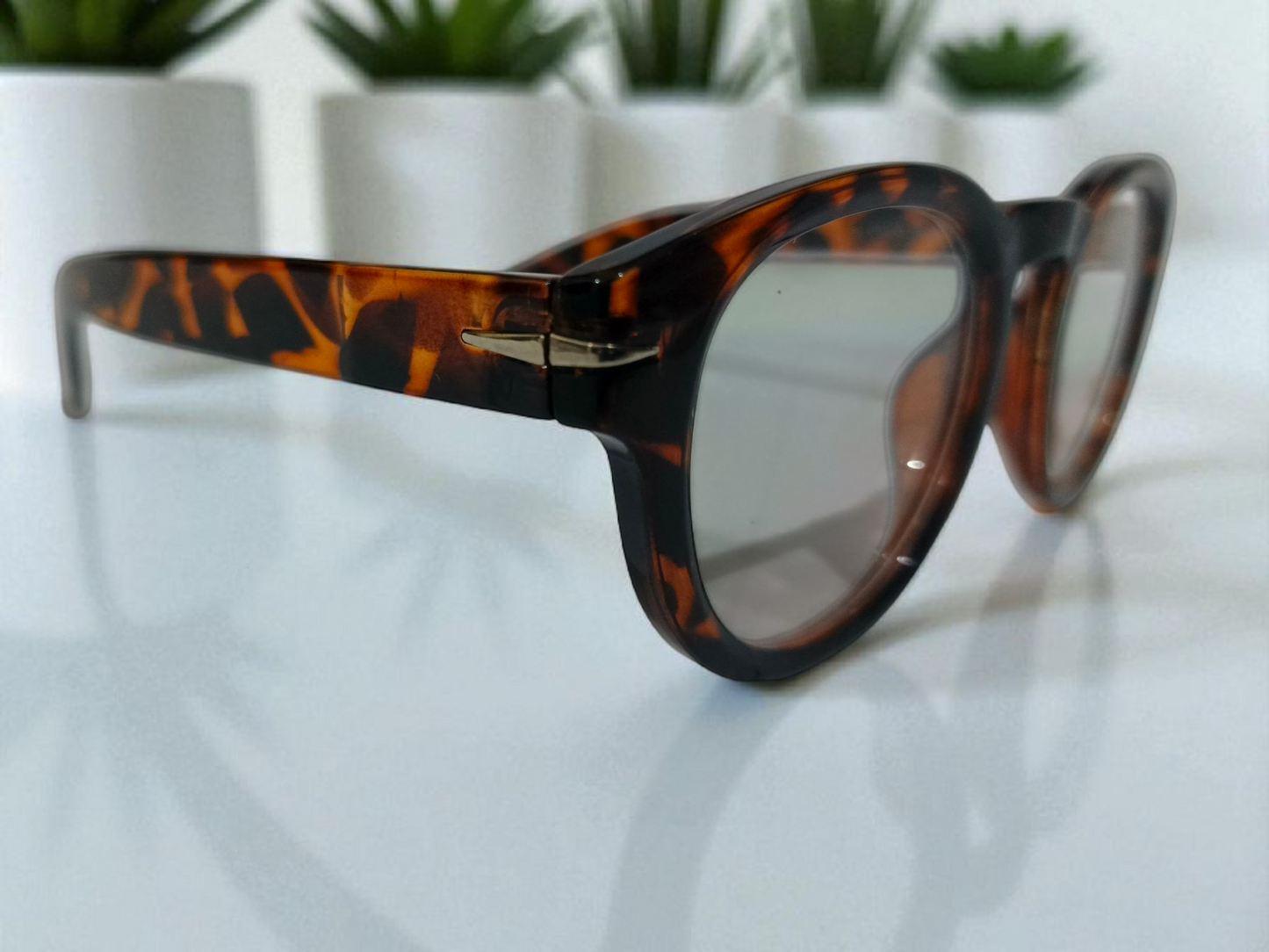 David Beckham inspired Classic tortoiseshell pattern Aviator Eyeglasses – Sleek Design for a Timeless Look"