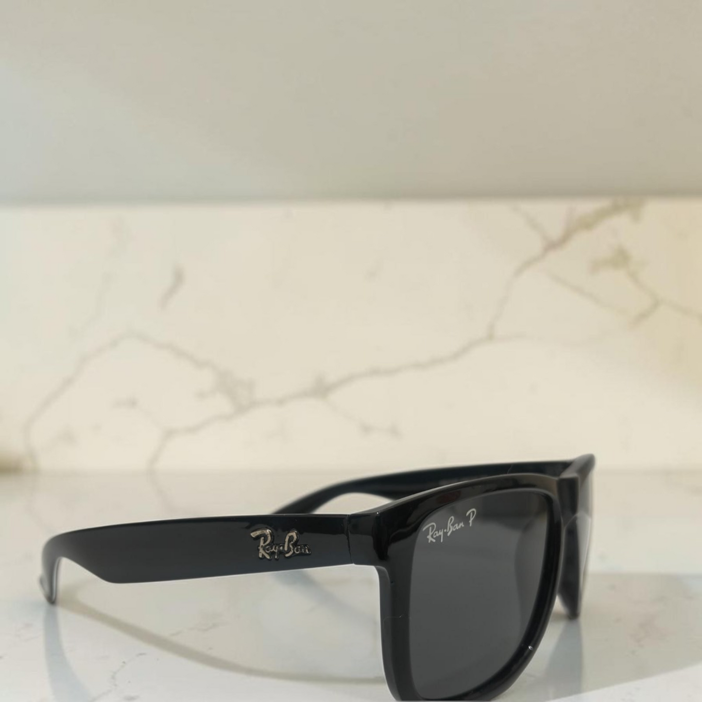 Inspiration of Ray-Ban Wayfarer Polarized Sunglasses  Classic Black Frame with Black Lenses