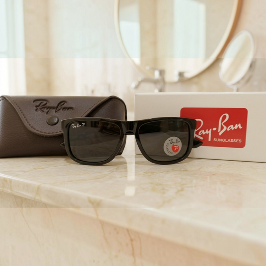 Inspiration of Ray-Ban Wayfarer Polarized Sunglasses  Classic Black Frame with Black Lenses